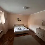 Apartment Bright & Light